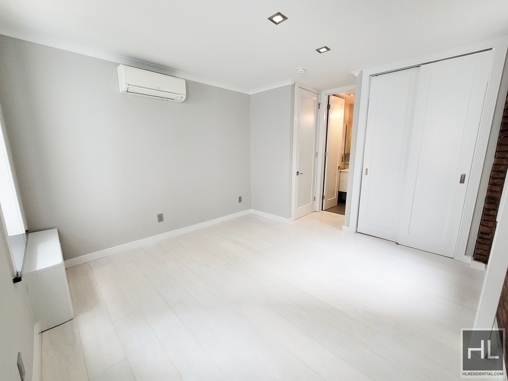 213 East 26 Street - Photo 7