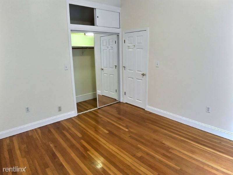 1482 Beacon St. - Photo 16