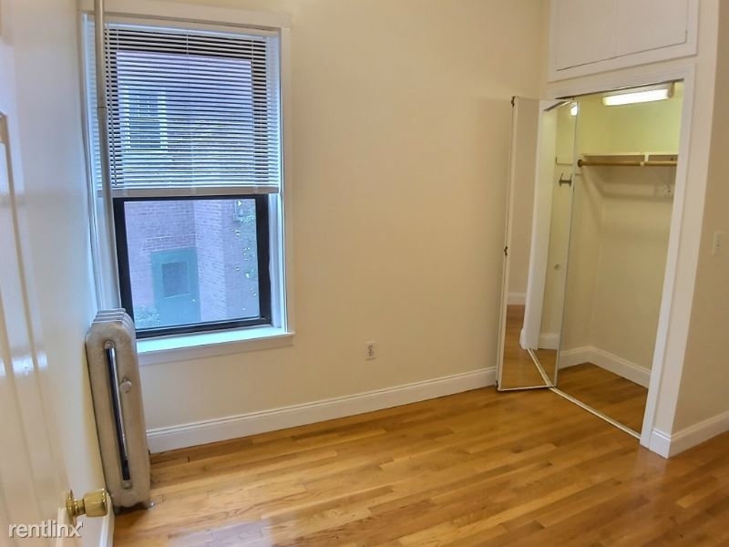 1482 Beacon St. - Photo 17