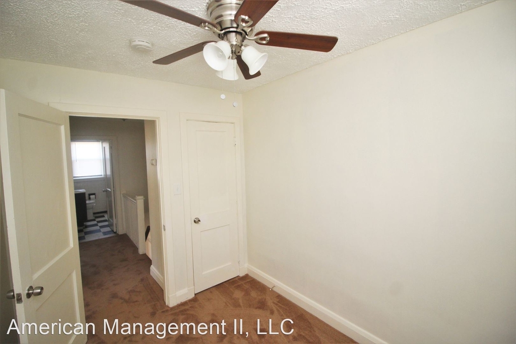 137 W. Meadow Rd - Photo 26