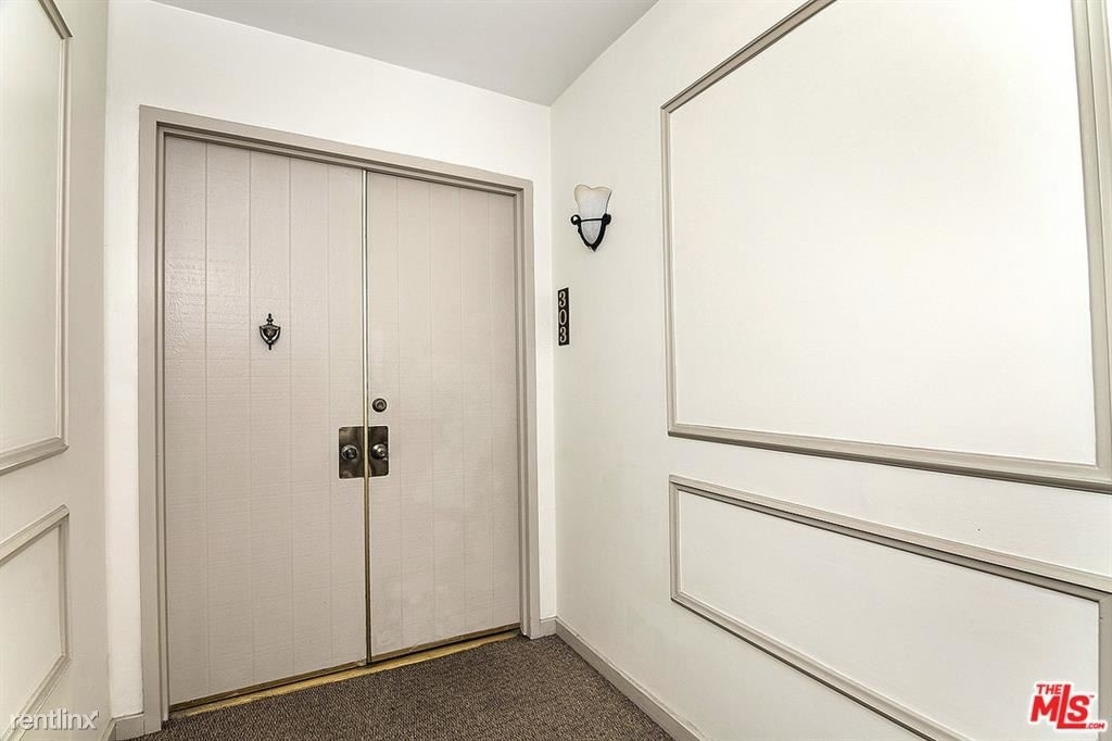 1833 Fairburn Ave Apt 303 - Photo 2