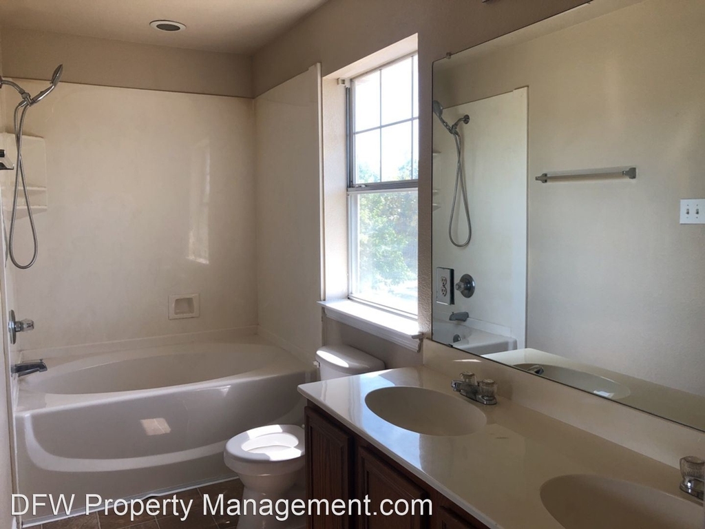 9843 Walnut Hill Dr - Photo 26