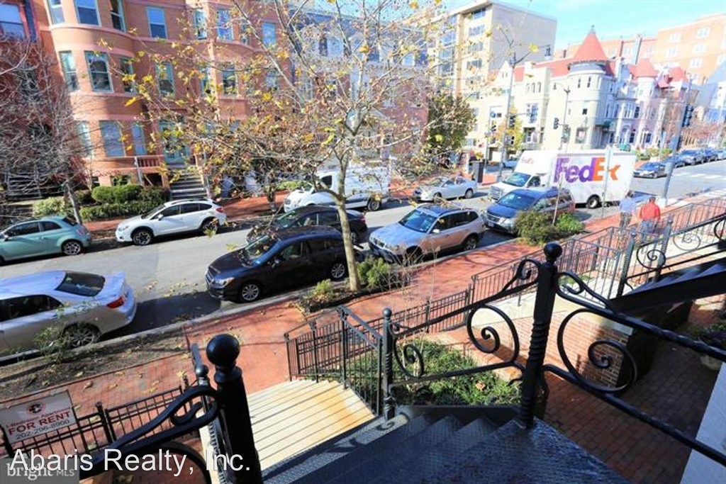 1427 21st Street, Nw #101 - Photo 30