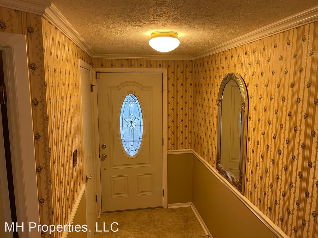 411 Northfields Ct - Photo 5