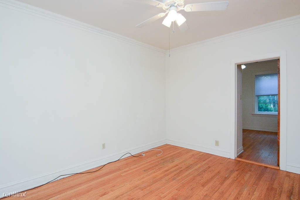 1902 W. Cornelia, Unit 2 - Photo 12