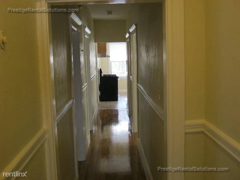 21 Roseclair St - Photo 2