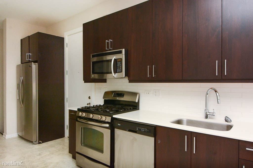 4016 N. Kenmore, Unit 1se - Photo 2