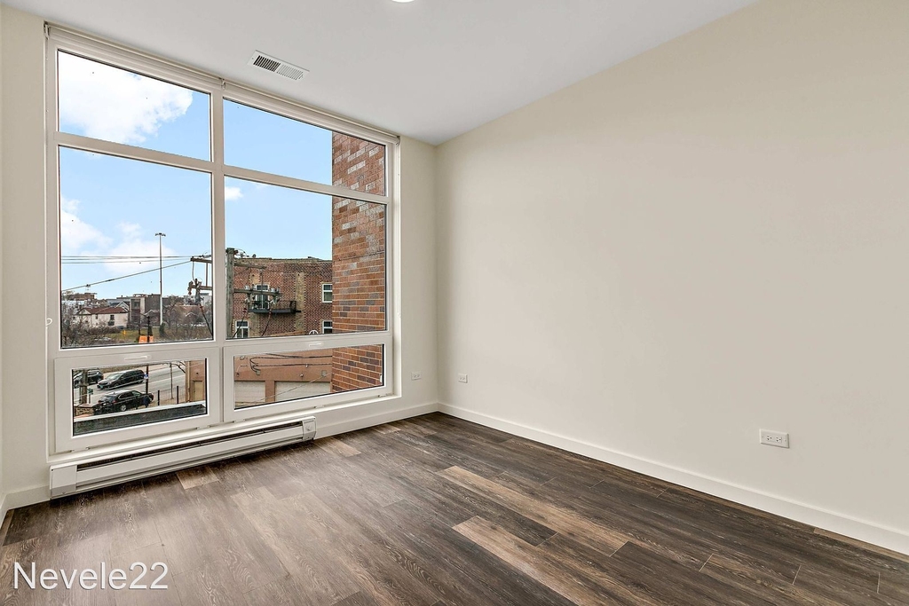 1122 W. Chicago Avenue - Photo 5