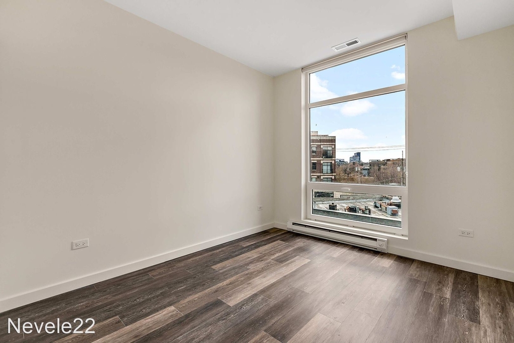 1122 W. Chicago Avenue - Photo 8