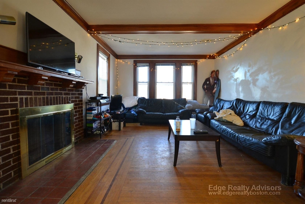 116 Lake St - Photo 0