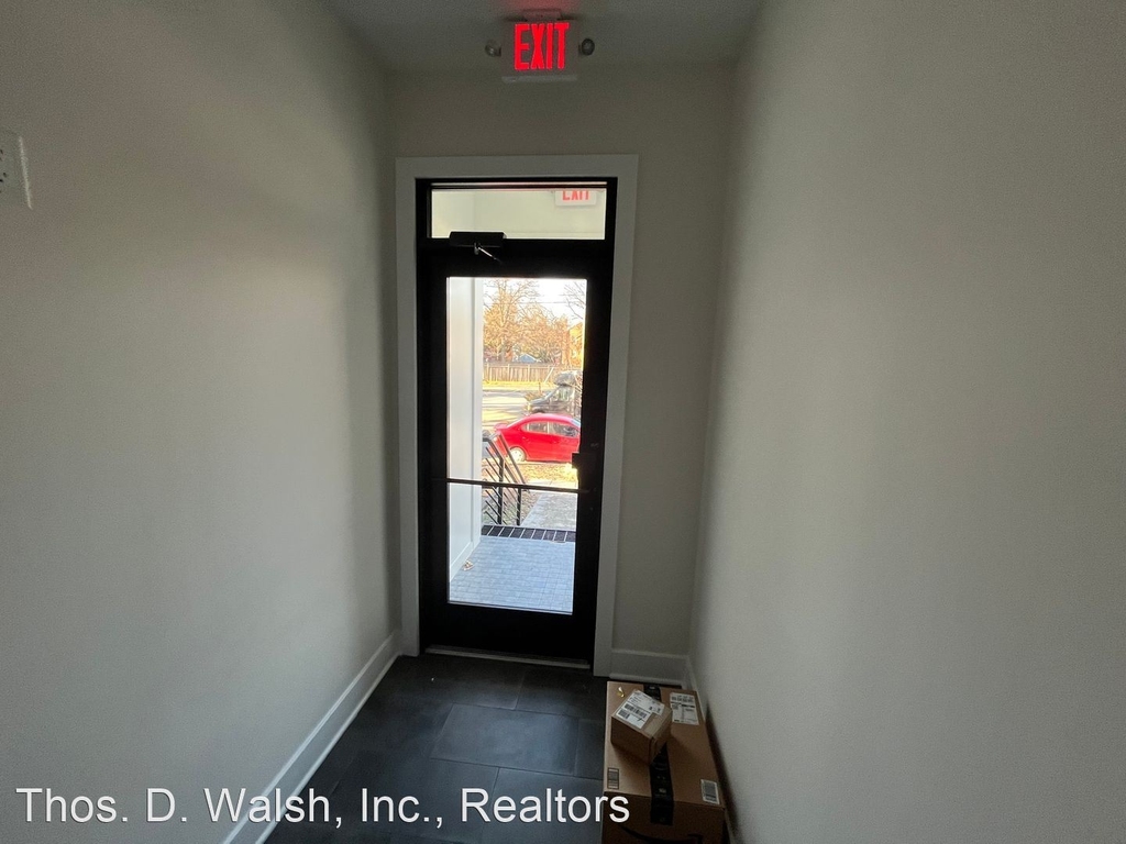 1715 Hamlin St. Ne - Photo 16