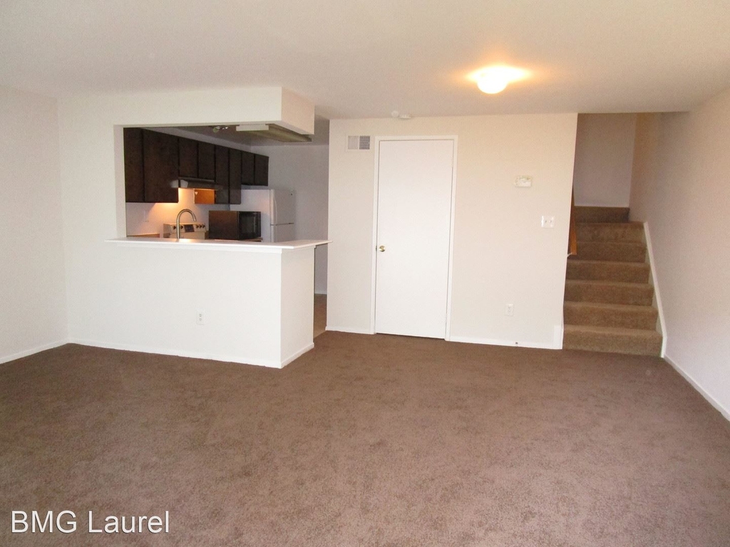 9469 Chadburn Place - Photo 2