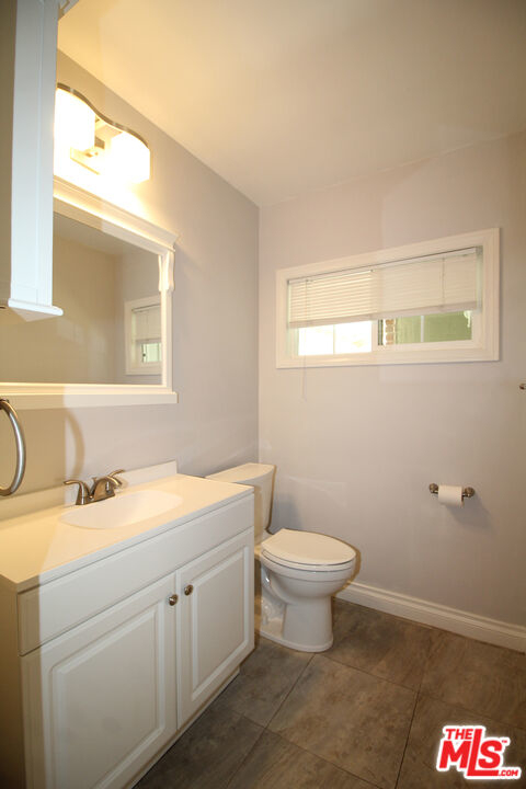 14431 Cohasset St - Photo 13