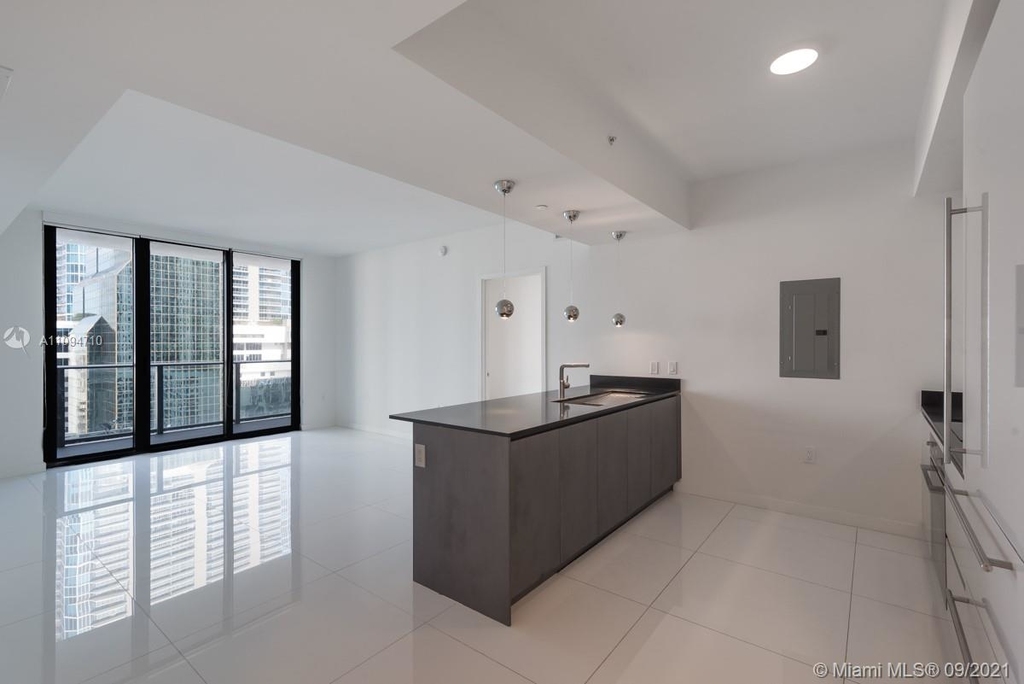 1010 Brickell Ave - Photo 2