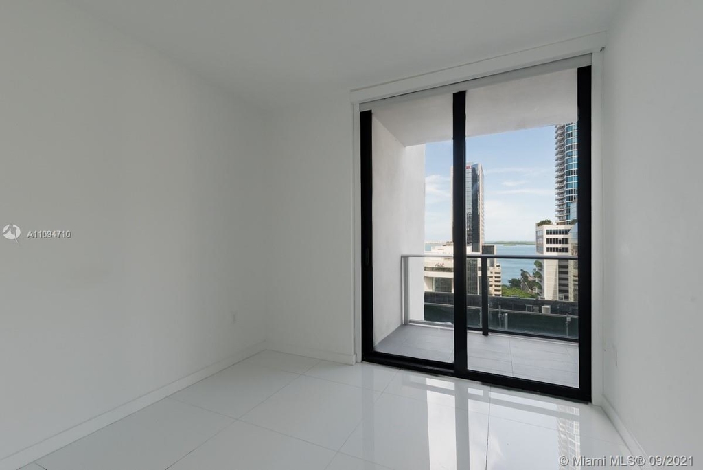 1010 Brickell Ave - Photo 13