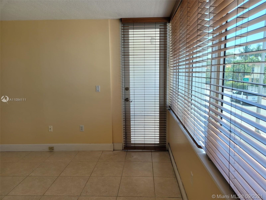 8233 Harding Ave - Photo 55