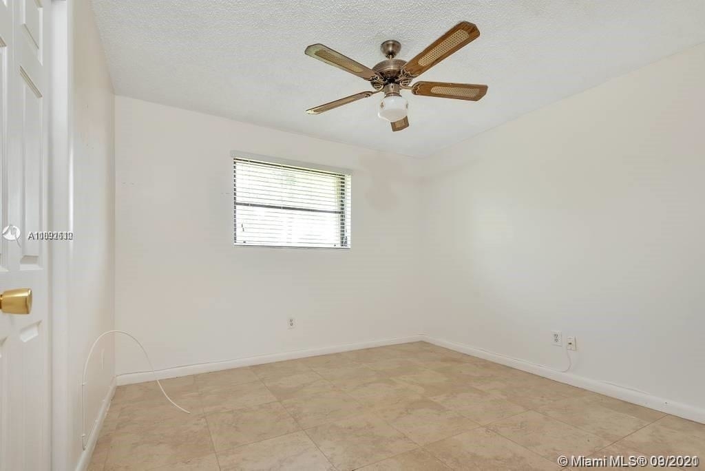 11860 Sw 180th St - Photo 30