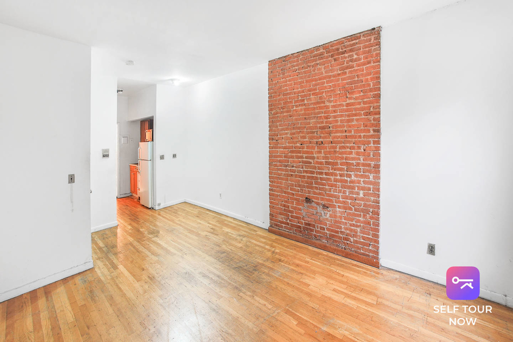 212 East 85th Street - Photo 3