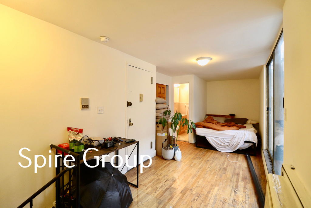 128 West 73rd Street - Photo 13