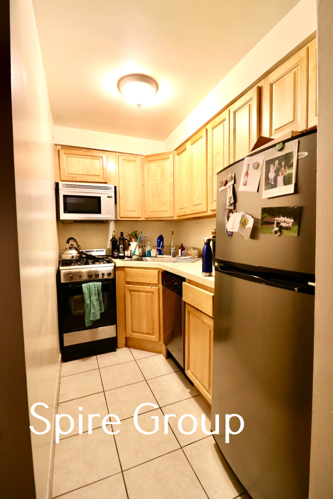 128 West 73rd Street - Photo 6