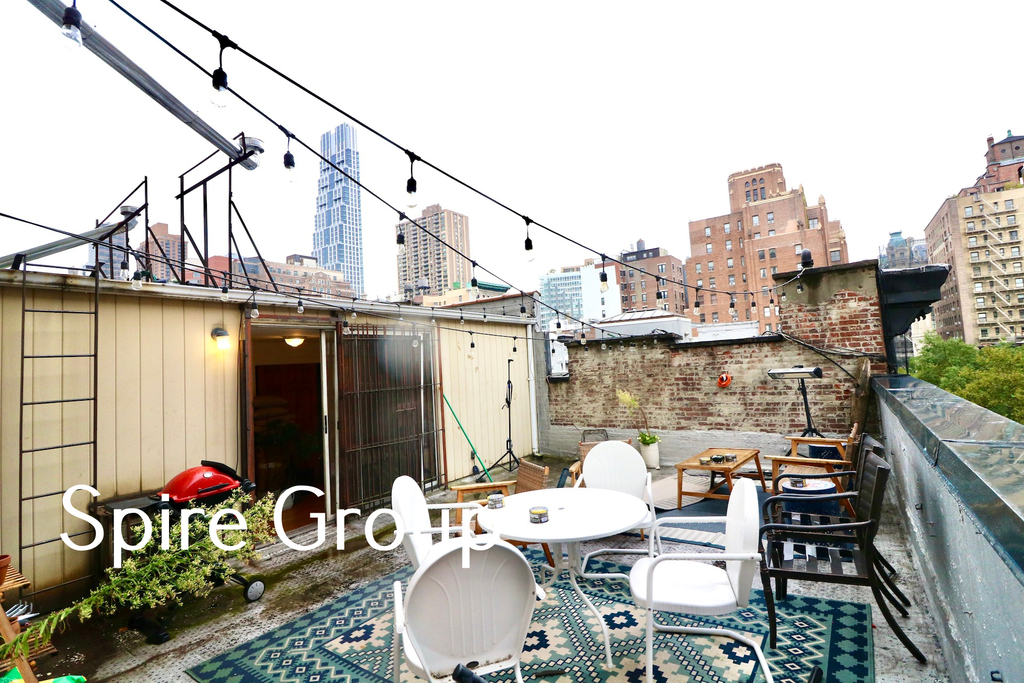 128 West 73rd Street - Photo 10