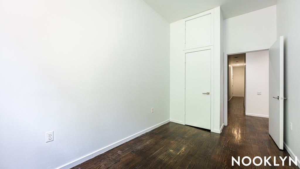 950 Nostrand Avenue - Photo 7