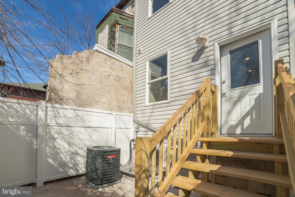 812 Diamond St #1 - Photo 13