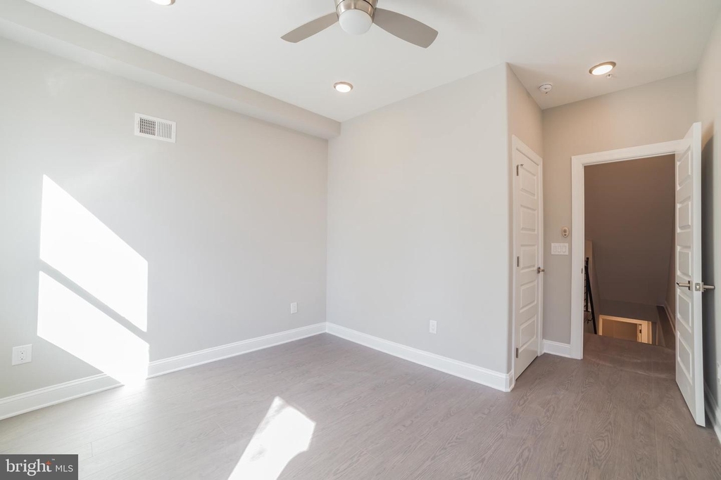 812 Diamond St #1 - Photo 6