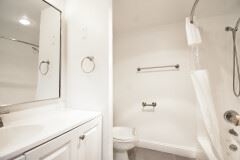 1530 Beacon St Apt 401 - Photo 4