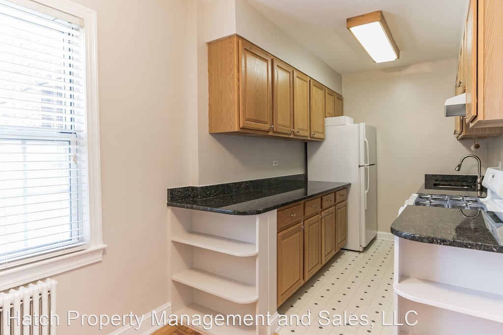 2802 Devonshire Place Nw #308 - Photo 8