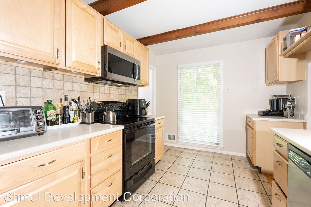 7049 Wolftree Lane - Photo 27