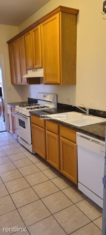 1775 W Wilson Ave 3e - Photo 4