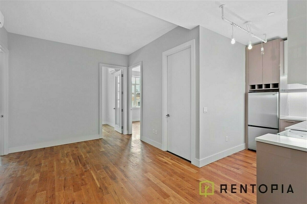 1038 Greene Avenue - Photo 1