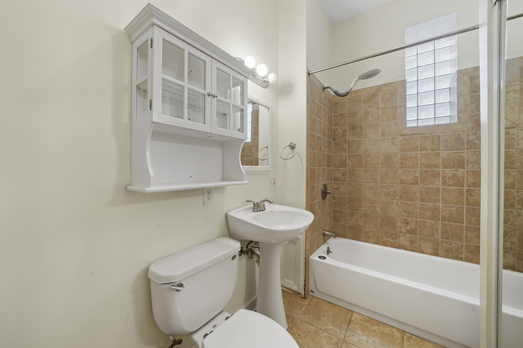 1237 North Wolcott Avenue - Photo 16