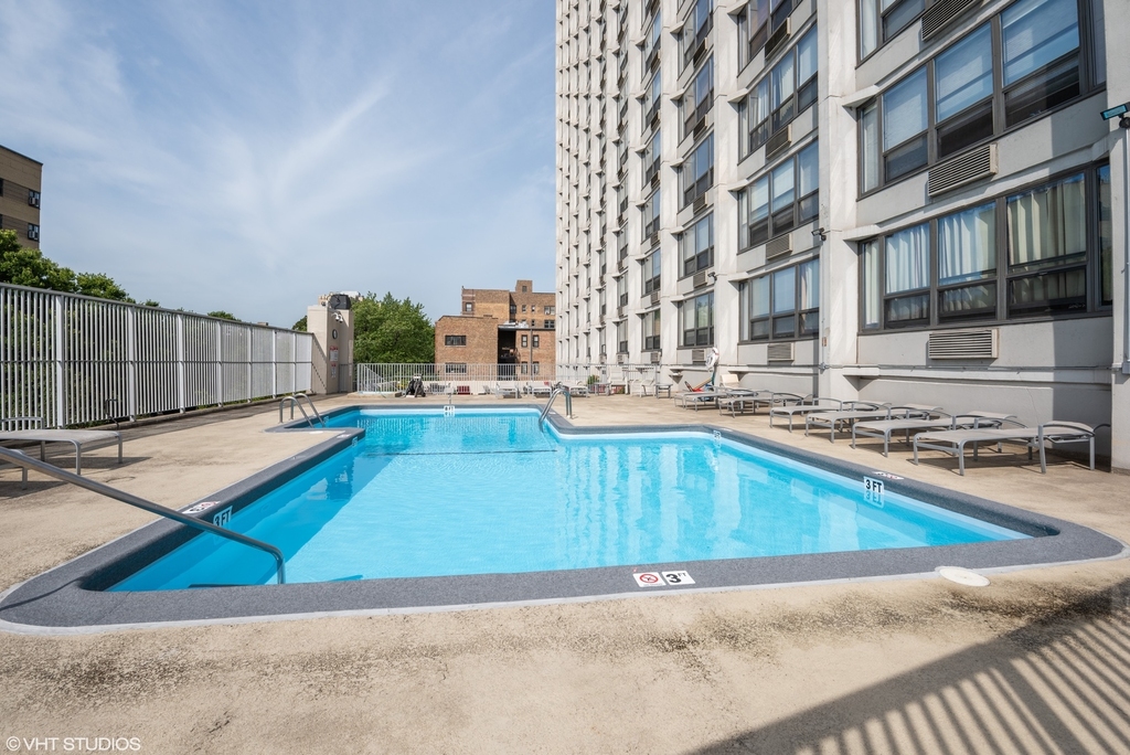 5100 North Marine Drive - Photo 4