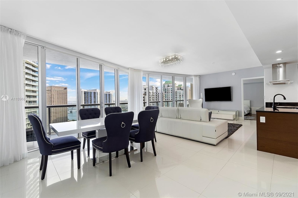 495 Brickell Ave - Photo 4