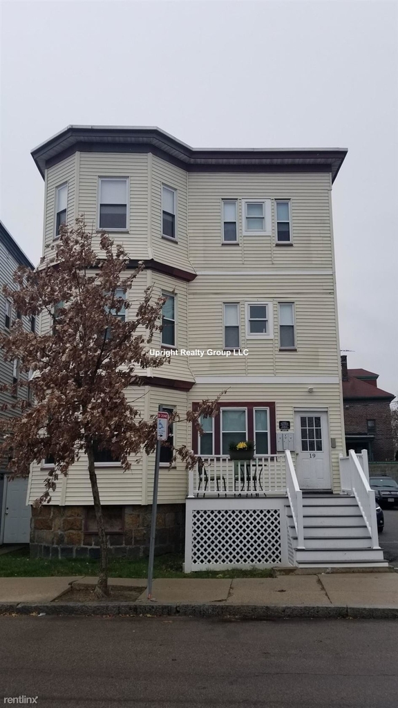 19 Roseclair St - Photo 11