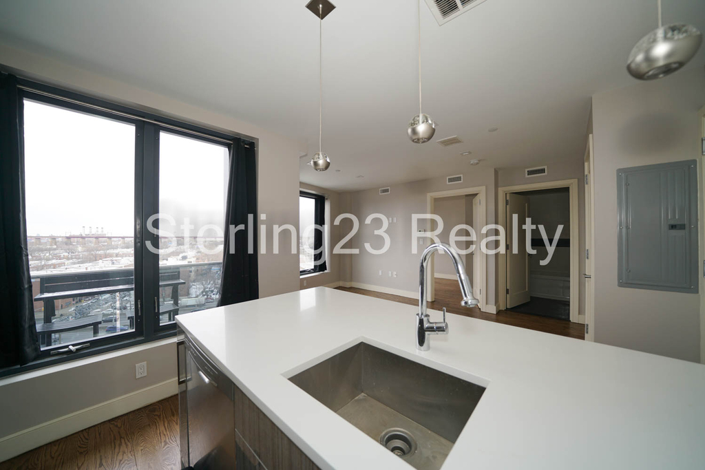 27-18 Hoyt Avenue South - Photo 1