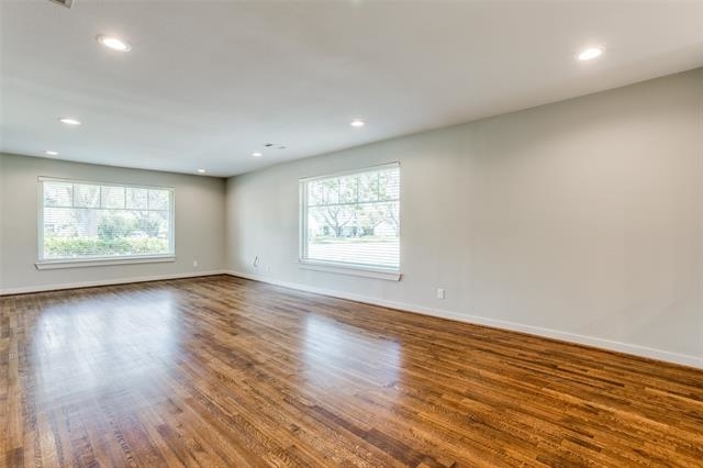 830 N Buckner Boulevard - Photo 6