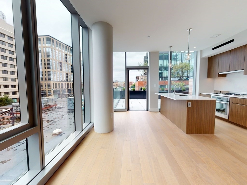 103 Shawmut - Photo 1