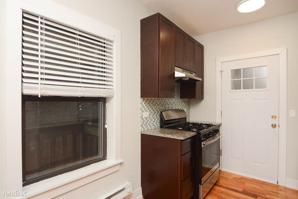 545 Chestnut, Unit 203 - Photo 1