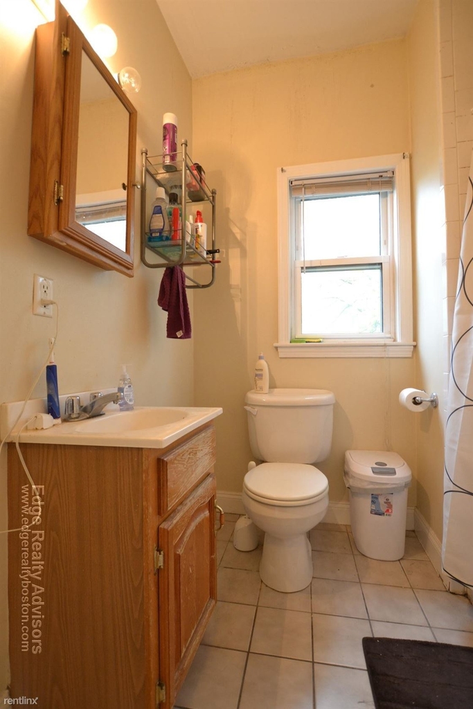 14 Woodmont St # 1 - Photo 7