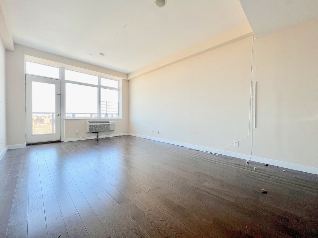 601 Ocean Parkway - Photo 4