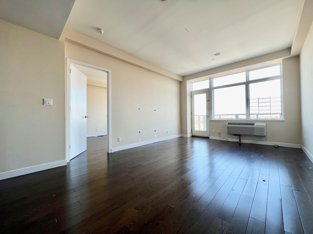 601 Ocean Parkway - Photo 5