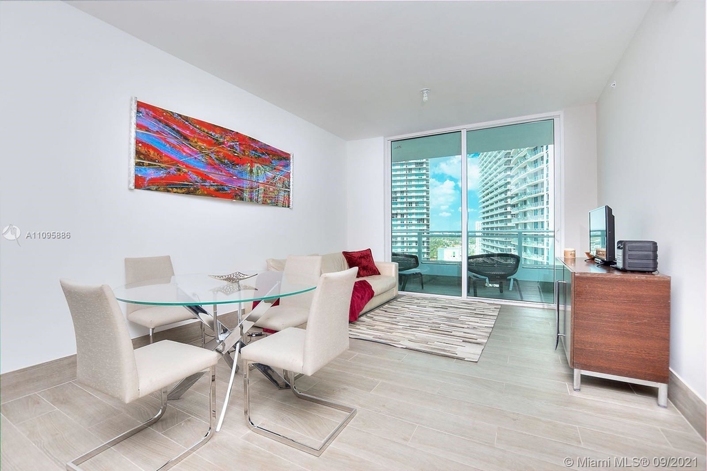 1080 Brickell Ave - Photo 7