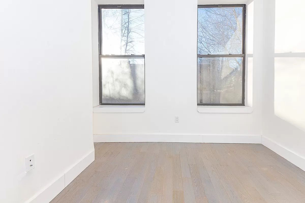 162 Stuyvesant Avenue - Photo 4