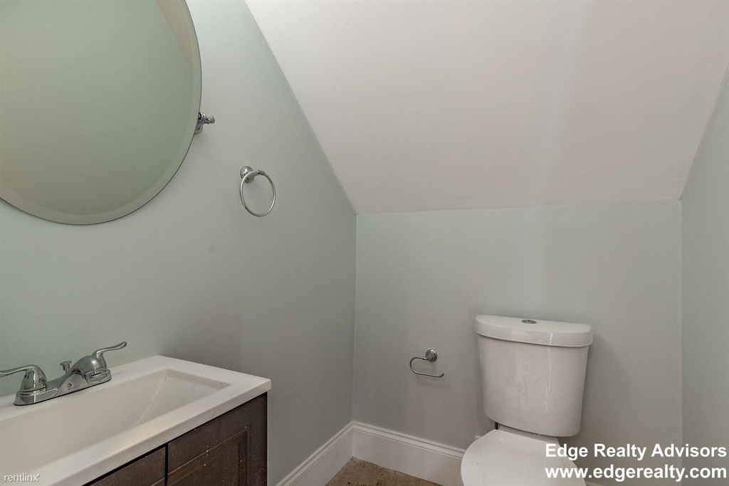 168 Bigelow St # 2 - Photo 4