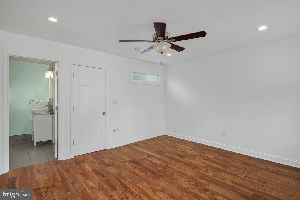 118 South Street - Photo 18