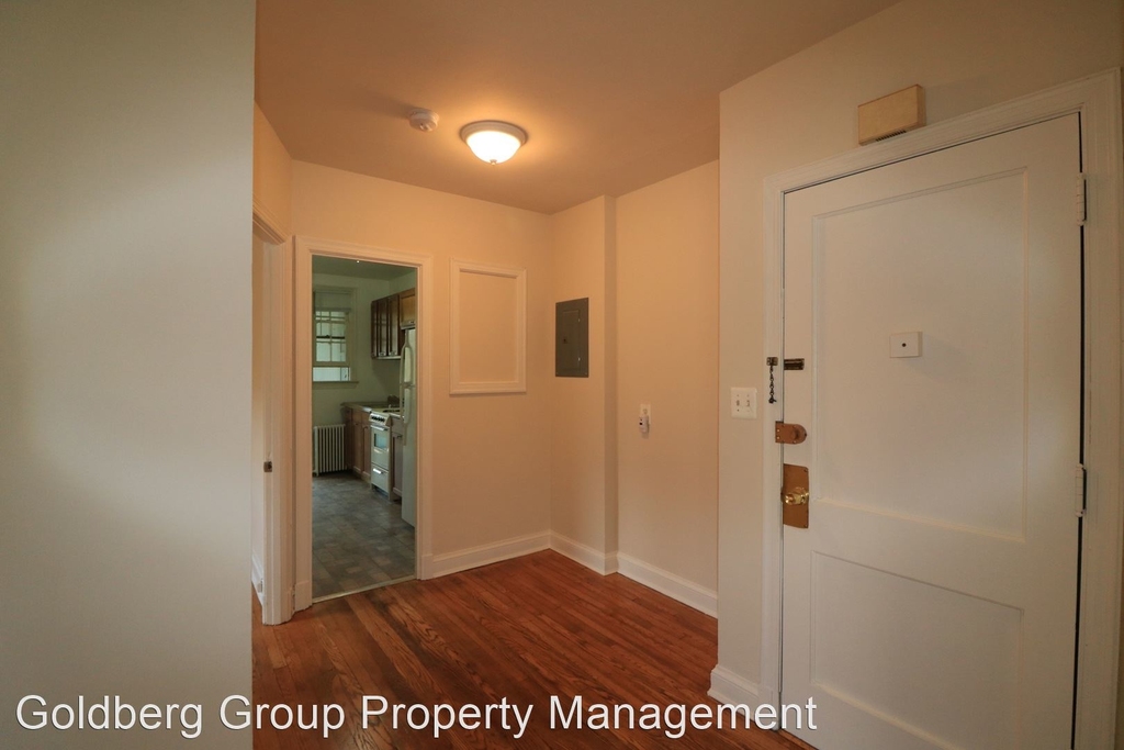 4482 Macarthur Blvd., Nw - Photo 1