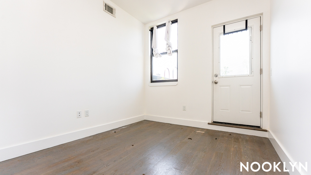 162 Stuyvesant Avenue - Photo 6